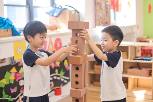 哈罗小狮幼教中心